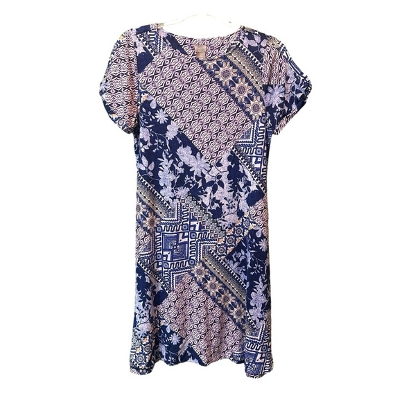 Chico's Dresses & Skirts - Chico's short sleeve t-shirt dress cotton with floral & geometric prints